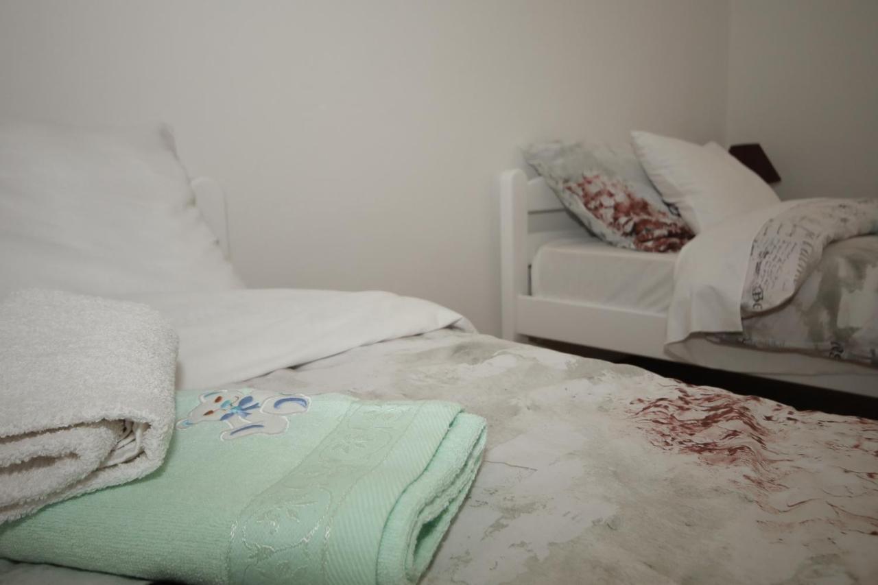 Apartman Lucija & Luka Otočac Eksteriør billede